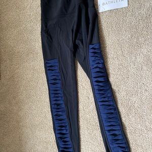 Athleta Salutation 7/8 tights leggings yoga pants